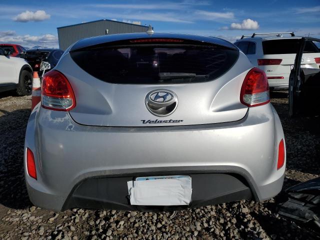 Photo 5 VIN: KMHTC6AD6CU025373 - HYUNDAI VELOSTER 