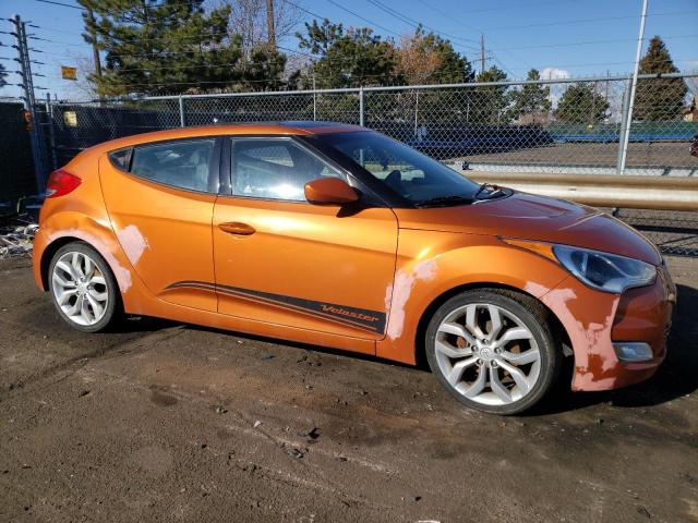 Photo 3 VIN: KMHTC6AD6CU070698 - HYUNDAI VELOSTER 