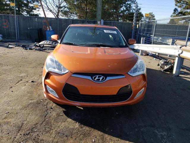 Photo 4 VIN: KMHTC6AD6CU070698 - HYUNDAI VELOSTER 