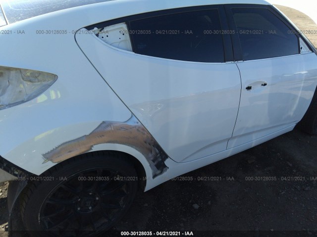 Photo 5 VIN: KMHTC6AD6CU076744 - HYUNDAI VELOSTER 