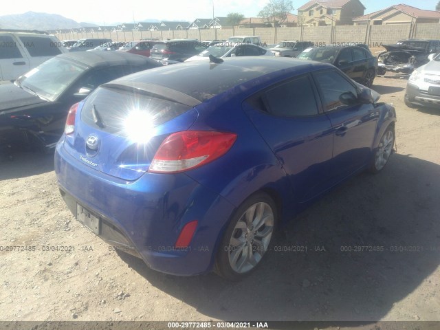 Photo 3 VIN: KMHTC6AD6CU080504 - HYUNDAI VELOSTER 