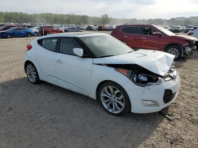 Photo 3 VIN: KMHTC6AD6CU080938 - HYUNDAI VELOSTER 