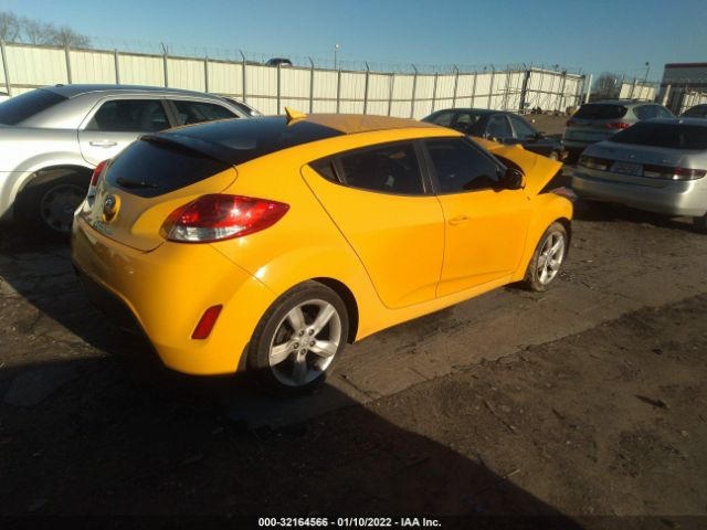 Photo 3 VIN: KMHTC6AD6DU087924 - HYUNDAI VELOSTER 