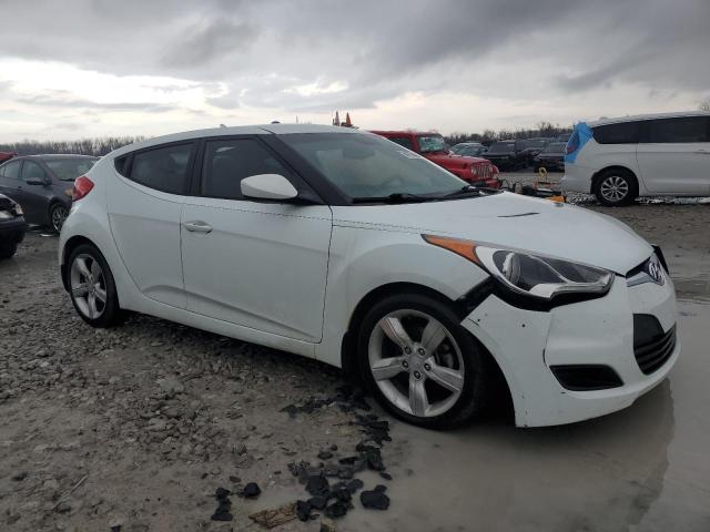 Photo 3 VIN: KMHTC6AD6DU103541 - HYUNDAI VELOSTER 