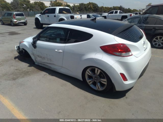 Photo 2 VIN: KMHTC6AD6DU123675 - HYUNDAI VELOSTER 