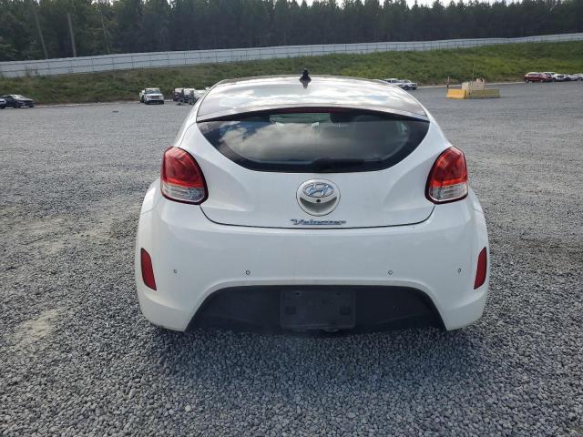 Photo 5 VIN: KMHTC6AD6DU124843 - HYUNDAI VELOSTER 