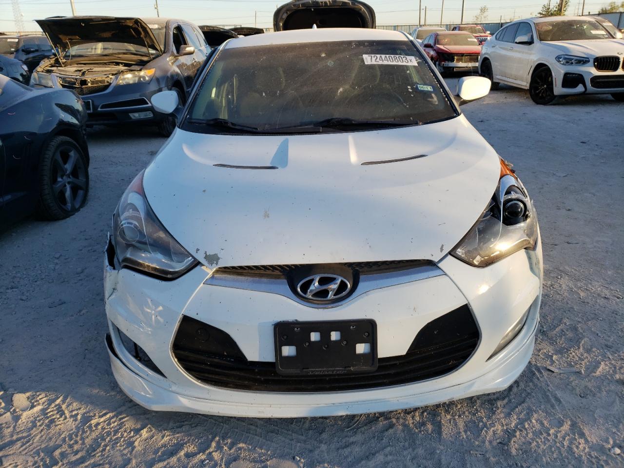 Photo 4 VIN: KMHTC6AD6DU153808 - HYUNDAI VELOSTER 