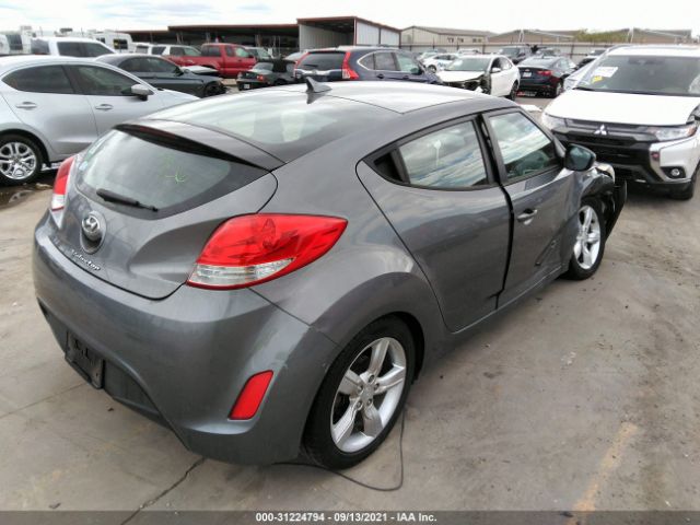 Photo 3 VIN: KMHTC6AD6DU158295 - HYUNDAI VELOSTER 