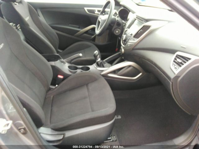 Photo 4 VIN: KMHTC6AD6DU158295 - HYUNDAI VELOSTER 