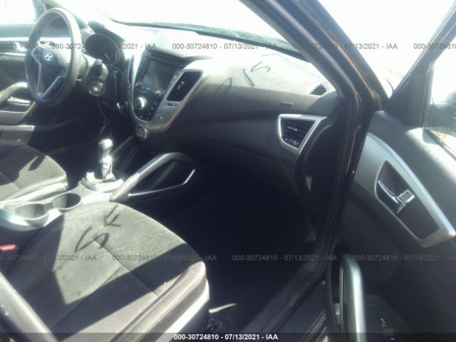 Photo 4 VIN: KMHTC6AD6DU171662 - HYUNDAI VELOSTER 