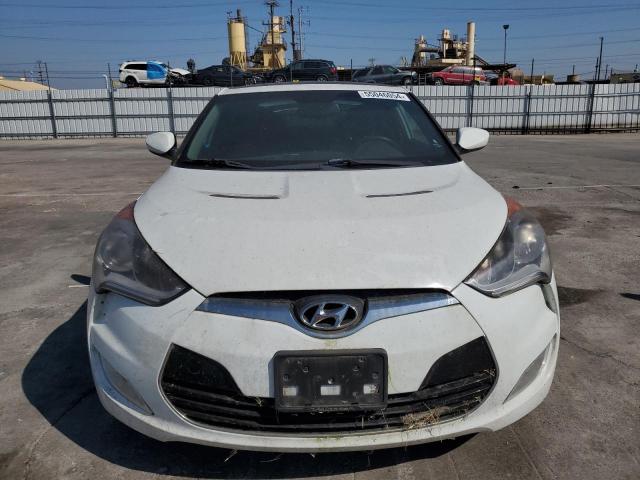 Photo 4 VIN: KMHTC6AD6EU210333 - HYUNDAI VELOSTER 