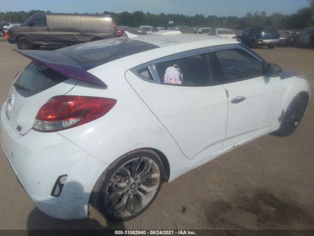 Photo 3 VIN: KMHTC6AD6EU213779 - HYUNDAI VELOSTER 