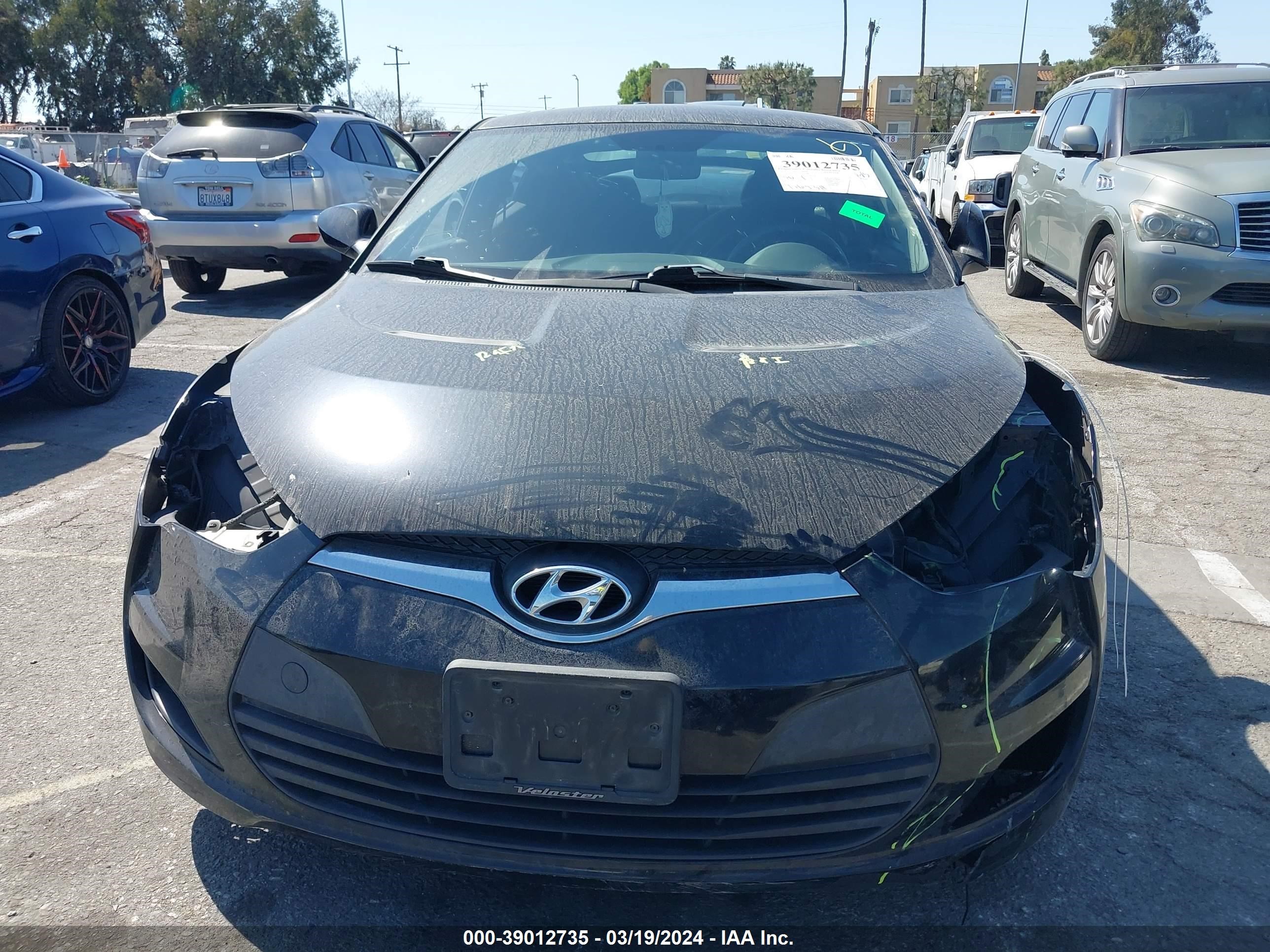 Photo 5 VIN: KMHTC6AD6FU237940 - HYUNDAI VELOSTER 