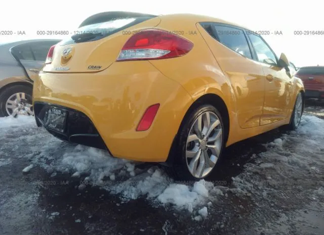 Photo 3 VIN: KMHTC6AD6FU243172 - HYUNDAI VELOSTER 