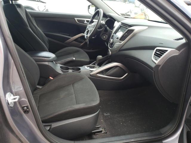 Photo 4 VIN: KMHTC6AD6FU244970 - HYUNDAI VELOSTER 