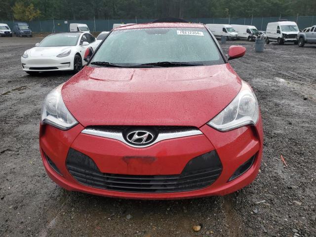 Photo 4 VIN: KMHTC6AD6GU290011 - HYUNDAI VELOSTER 