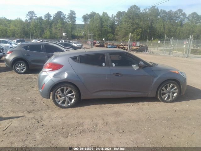 Photo 5 VIN: KMHTC6AD6GU292745 - HYUNDAI VELOSTER 