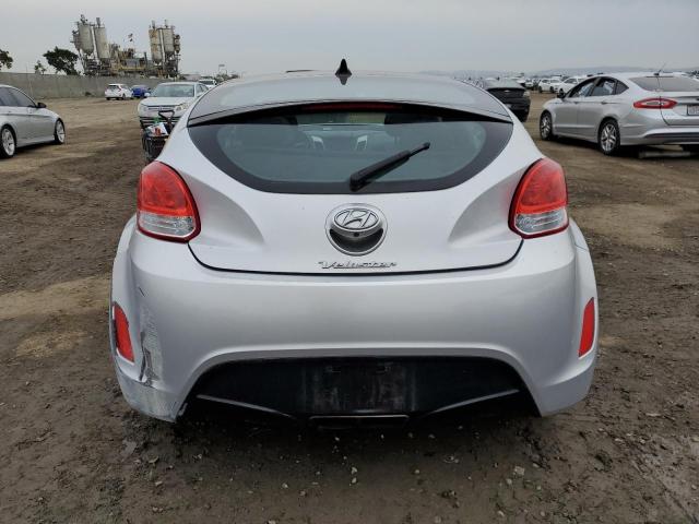 Photo 5 VIN: KMHTC6AD6HU313742 - HYUNDAI VELOSTER 