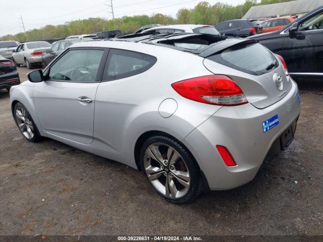 Photo 2 VIN: KMHTC6AD7CU035295 - HYUNDAI VELOSTER 