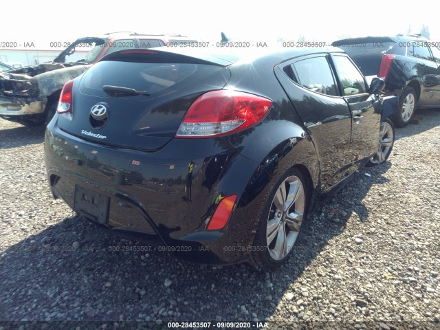 Photo 3 VIN: KMHTC6AD7CU041128 - HYUNDAI VELOSTER 