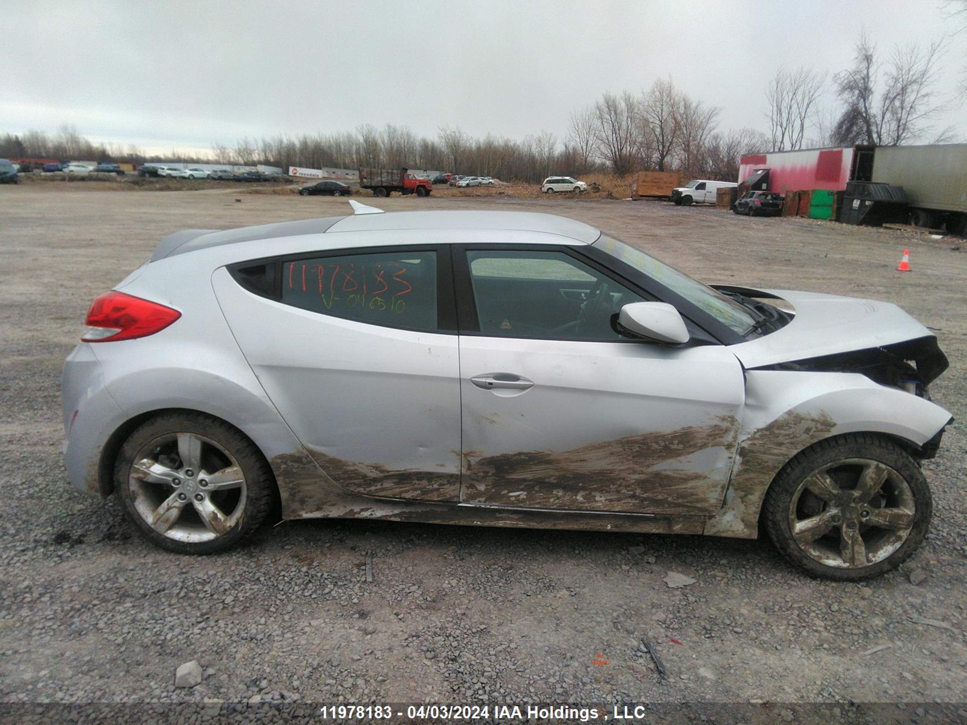 Photo 13 VIN: KMHTC6AD7CU046510 - HYUNDAI VELOSTER 