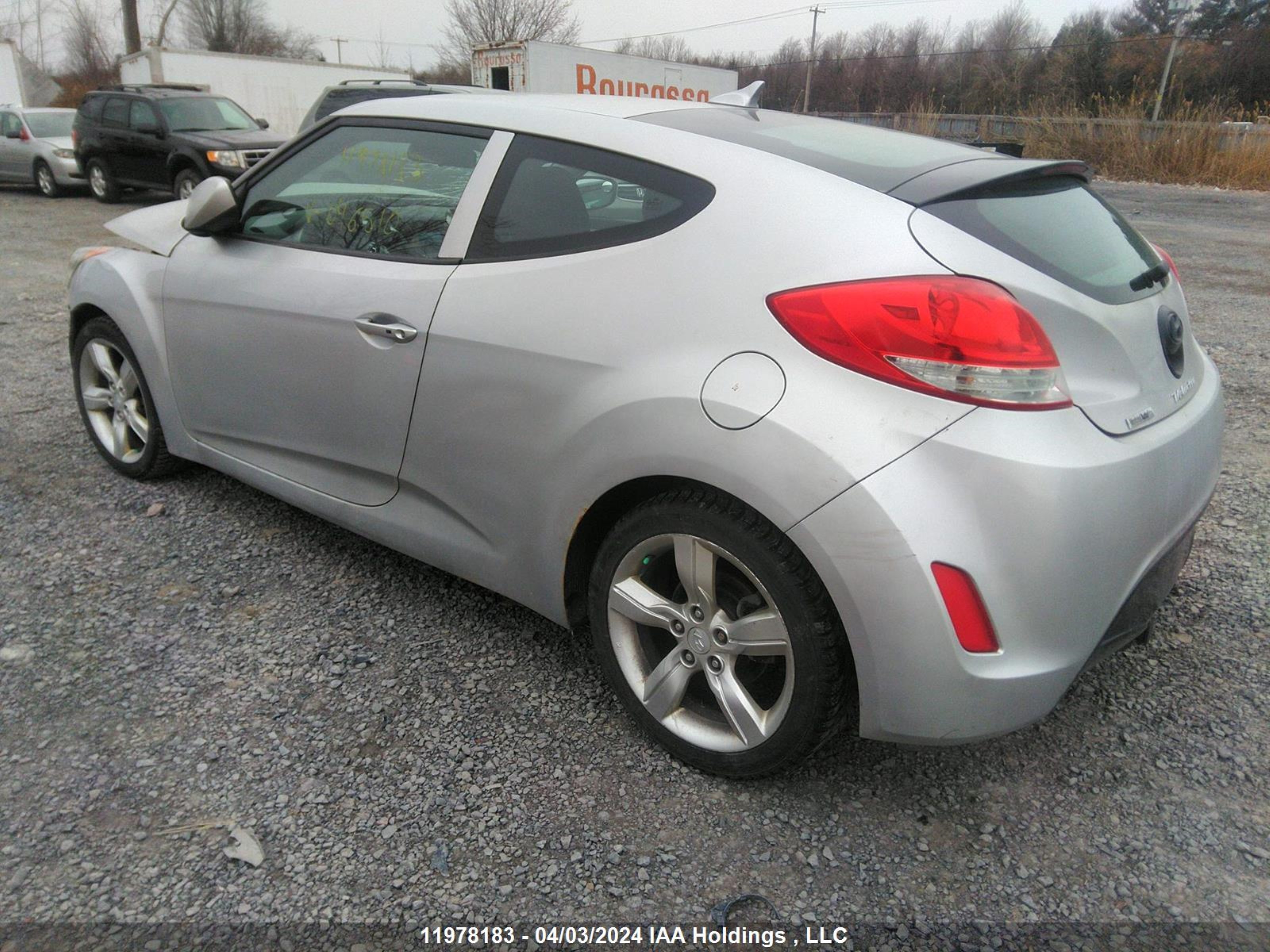 Photo 2 VIN: KMHTC6AD7CU046510 - HYUNDAI VELOSTER 