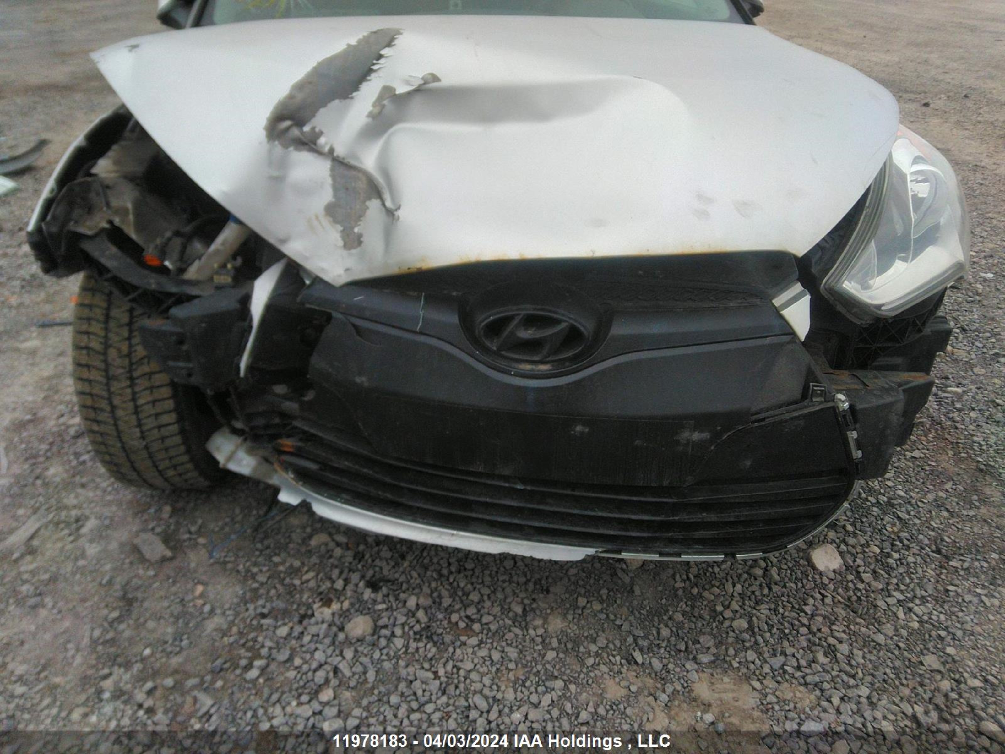 Photo 5 VIN: KMHTC6AD7CU046510 - HYUNDAI VELOSTER 