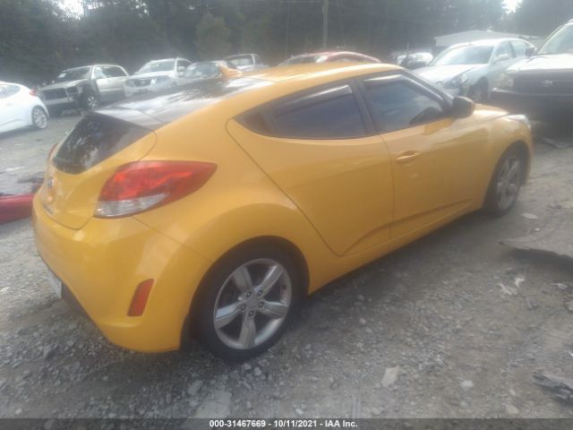 Photo 3 VIN: KMHTC6AD7CU046684 - HYUNDAI VELOSTER 