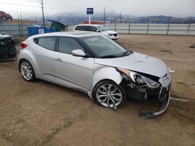 Photo 3 VIN: KMHTC6AD7CU049908 - HYUNDAI VELOSTER 