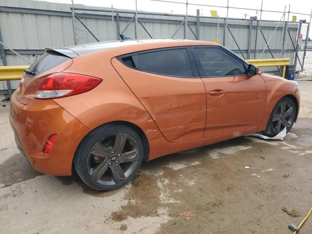 Photo 2 VIN: KMHTC6AD7CU053215 - HYUNDAI VELOSTER 