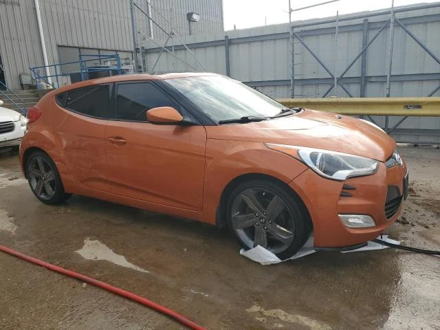 Photo 3 VIN: KMHTC6AD7CU053215 - HYUNDAI VELOSTER 