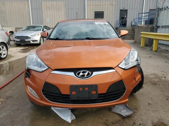 Photo 4 VIN: KMHTC6AD7CU053215 - HYUNDAI VELOSTER 