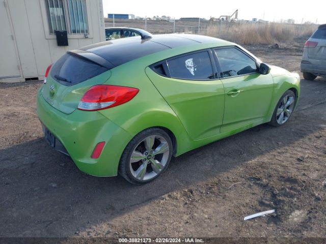 Photo 3 VIN: KMHTC6AD7CU060732 - HYUNDAI VELOSTER 