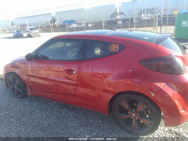 Photo 5 VIN: KMHTC6AD7DU097796 - HYUNDAI VELOSTER 