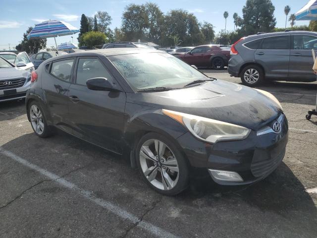 Photo 3 VIN: KMHTC6AD7DU140534 - HYUNDAI VELOSTER 