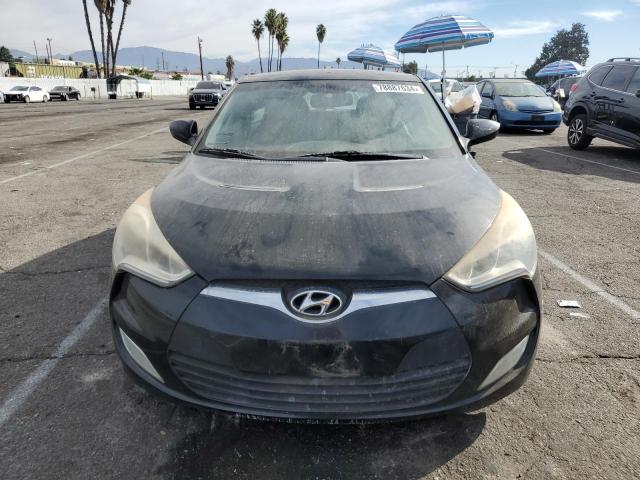 Photo 4 VIN: KMHTC6AD7DU140534 - HYUNDAI VELOSTER 