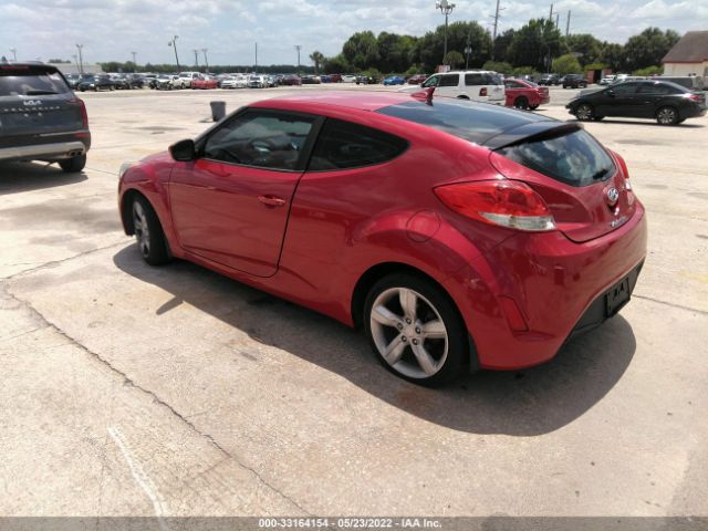 Photo 2 VIN: KMHTC6AD7DU140825 - HYUNDAI VELOSTER 