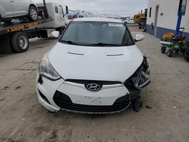 Photo 4 VIN: KMHTC6AD7DU141280 - HYUNDAI VELOSTER 