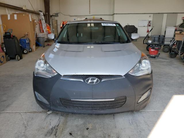 Photo 4 VIN: KMHTC6AD7DU150884 - HYUNDAI VELOSTER 