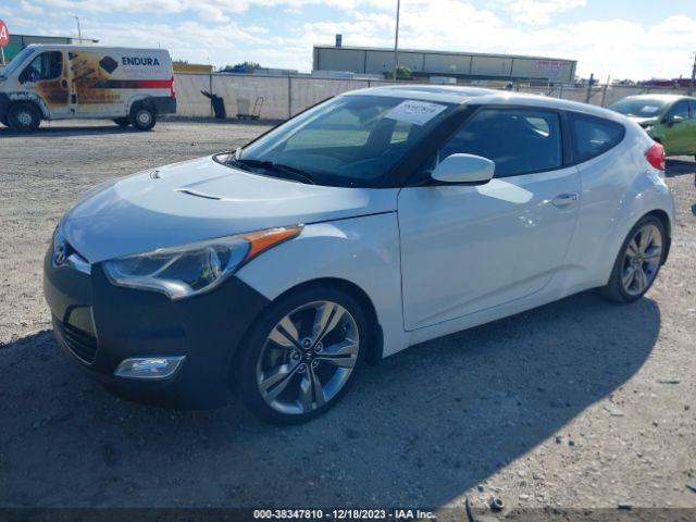 Photo 1 VIN: KMHTC6AD7DU174554 - HYUNDAI VELOSTER 