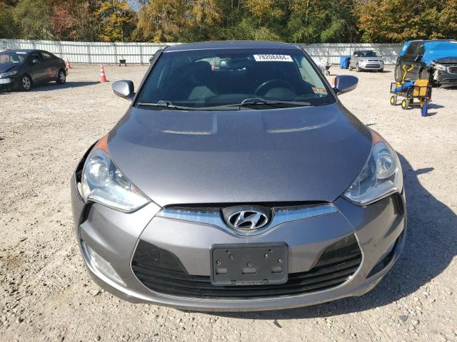 Photo 4 VIN: KMHTC6AD7DU175879 - HYUNDAI VELOSTER 