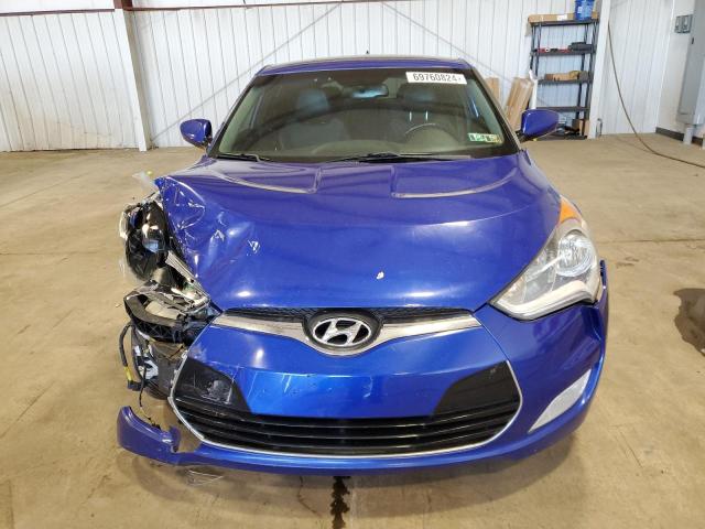 Photo 4 VIN: KMHTC6AD7DU179317 - HYUNDAI VELOSTER 