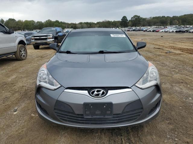 Photo 4 VIN: KMHTC6AD7FU227692 - HYUNDAI VELOSTER 