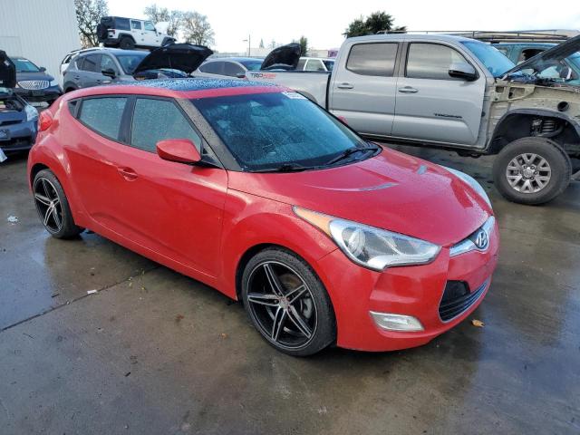 Photo 3 VIN: KMHTC6AD7FU235212 - HYUNDAI VELOSTER 