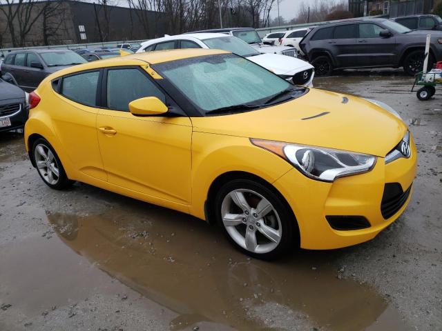 Photo 3 VIN: KMHTC6AD7FU235579 - HYUNDAI VELOSTER 