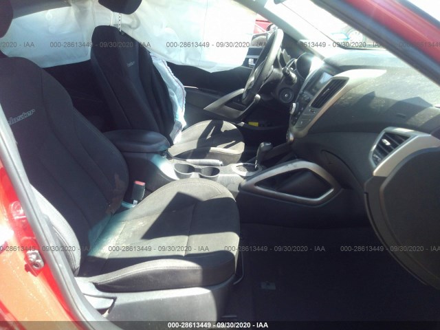 Photo 4 VIN: KMHTC6AD7FU235954 - HYUNDAI VELOSTER 