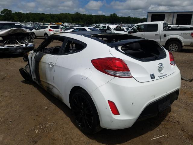 Photo 2 VIN: KMHTC6AD7FU237879 - HYUNDAI VELOSTER 