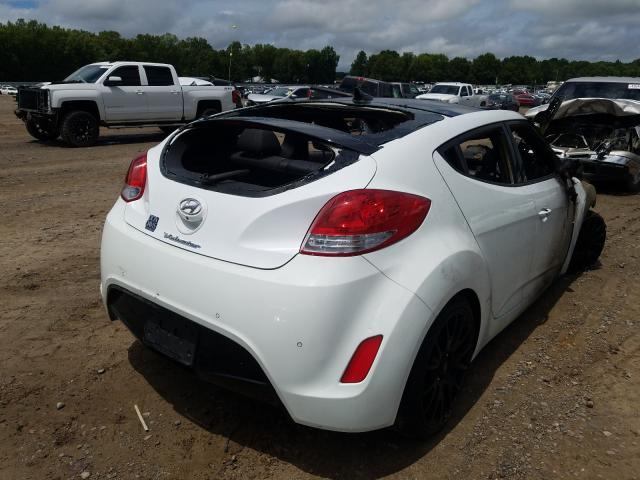 Photo 3 VIN: KMHTC6AD7FU237879 - HYUNDAI VELOSTER 