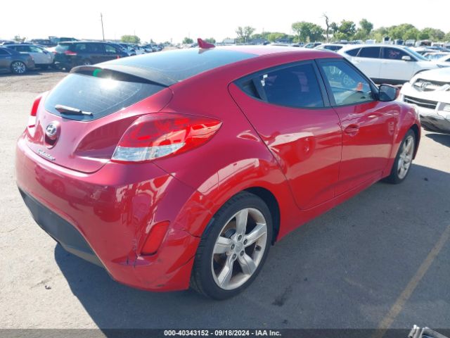 Photo 3 VIN: KMHTC6AD7FU245254 - HYUNDAI VELOSTER 