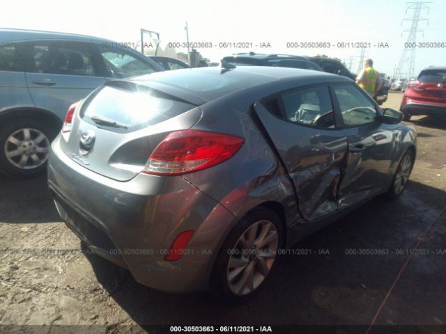 Photo 3 VIN: KMHTC6AD7GU268728 - HYUNDAI VELOSTER 